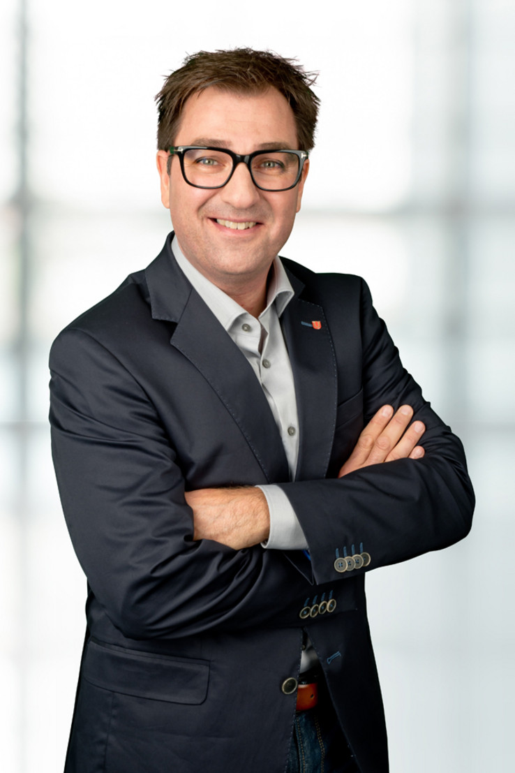 Dirk Schütz, head of department and sales for control cabinet engineering at Unitechnik Systems GmbH. 